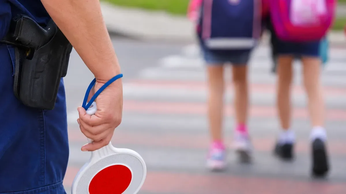52 uczniów ćwiczyło bezpieczne przejście przez jezdnię w Chorzowie