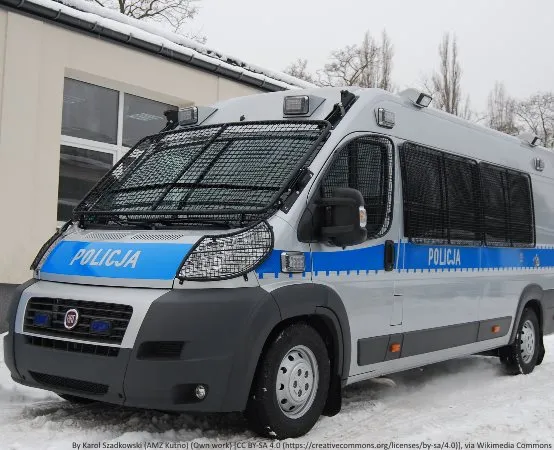 Policjanci z Chorzowa wspierają Fundację Pomocy Wdowom i Sierotom