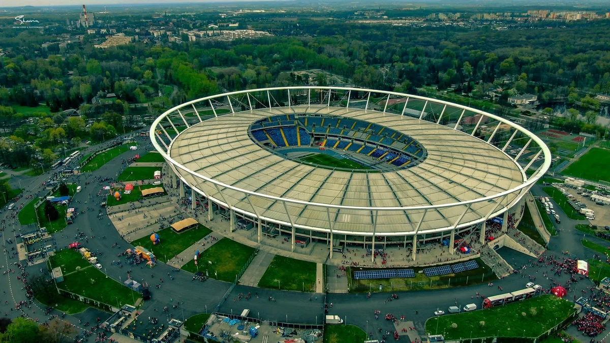 Grafika promocyjna wydarzenia 2. kolejka Betclic 1 Ligi: Ruch Chorzów – Miedź Legnica