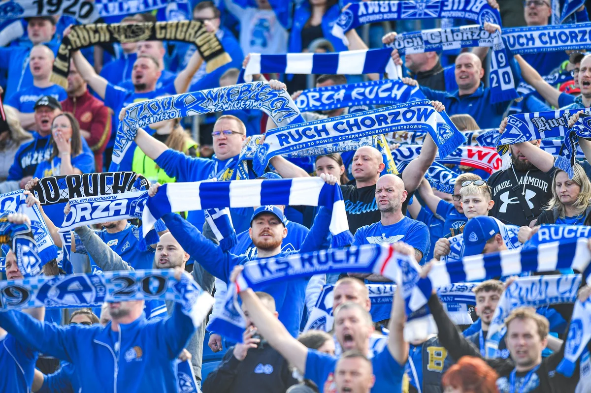 Grafika promocyjna wydarzenia Mecz Ruch Chorzów kontra Górnik Łęczna w 2. kolejce Betclic 1 Ligi