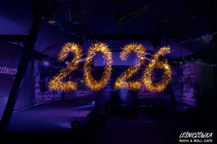 Grafika promocyjna wydarzenia Sylwester Leśniczówka I Chorzów 2025/2026 — rockowy koniec roku w legendarnym miejscu