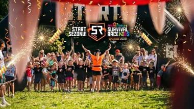 Grafika promocyjna wydarzenia Mini Melts Survival Race KIDS w Chorzowie: nowa odsłona sportowej zabawy dla dzieci